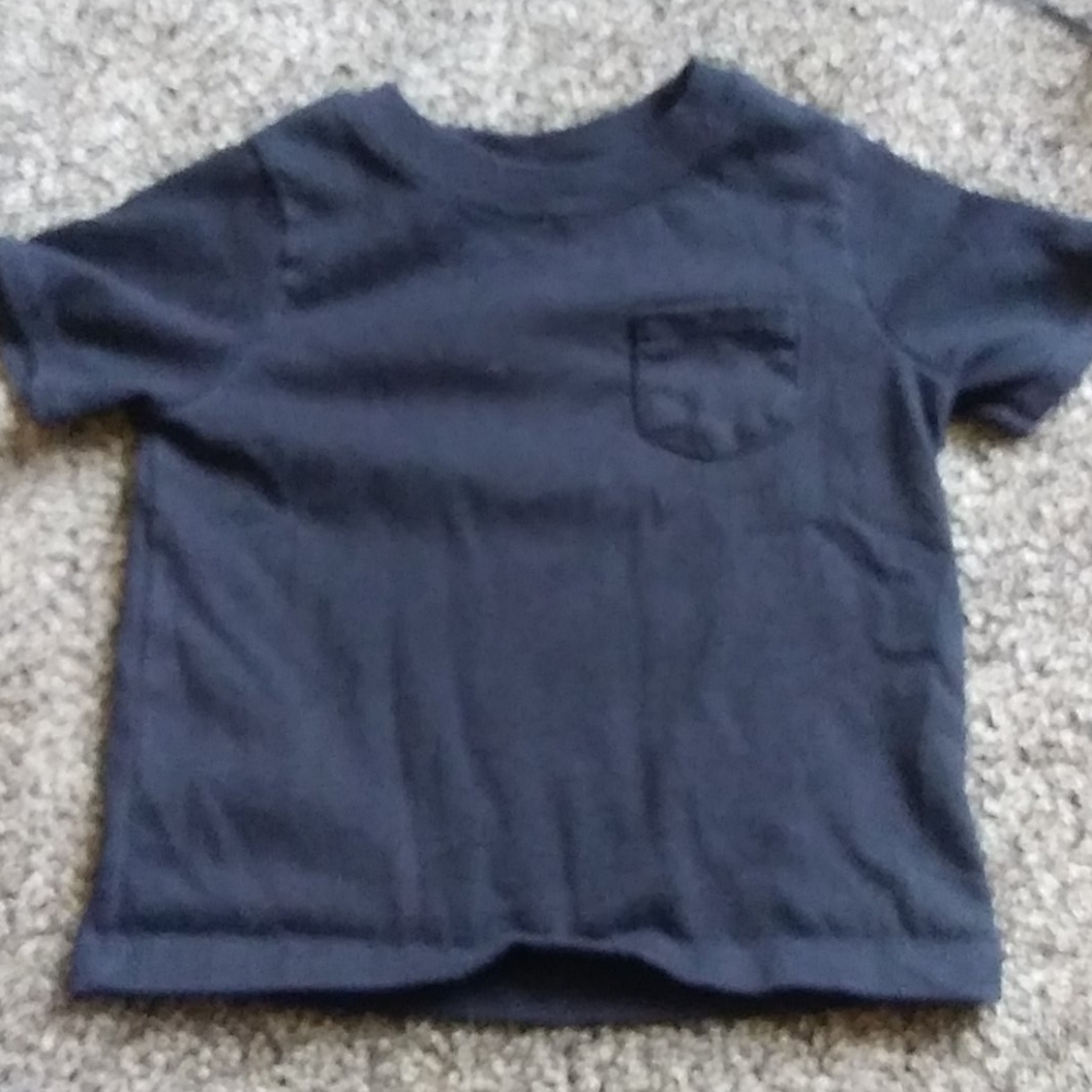 Black infant t-shirt